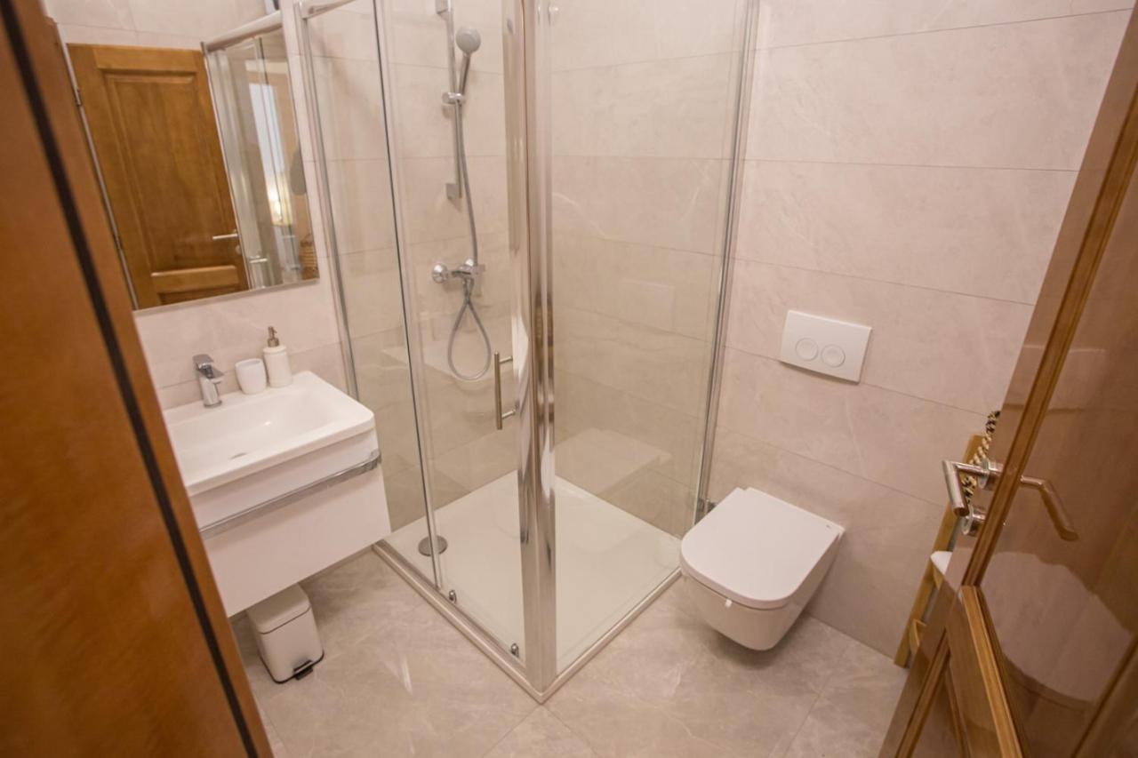 Holiday Home Camellia Пореч Экстерьер фото