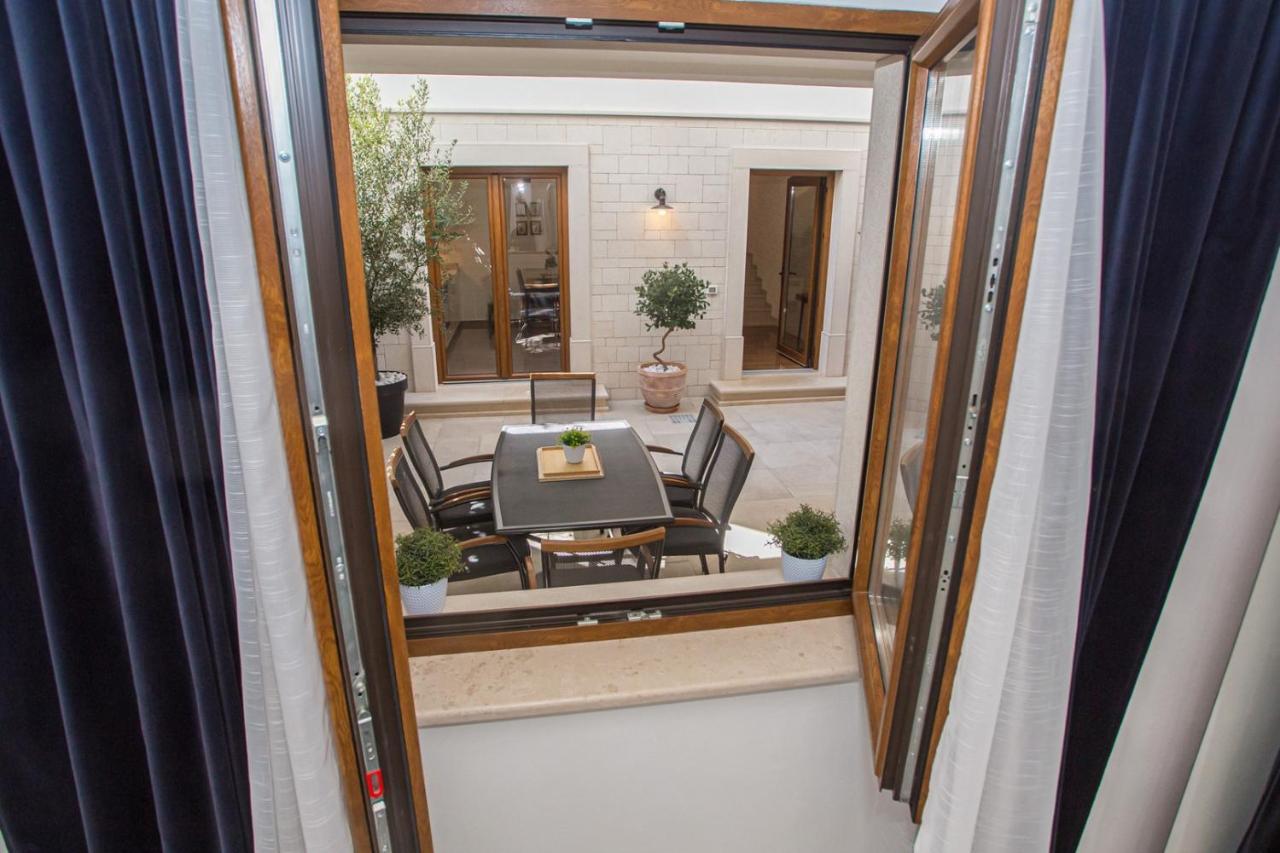 Holiday Home Camellia Пореч Экстерьер фото
